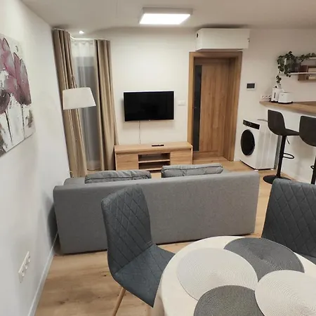 Sunrise House 펜션 질리나